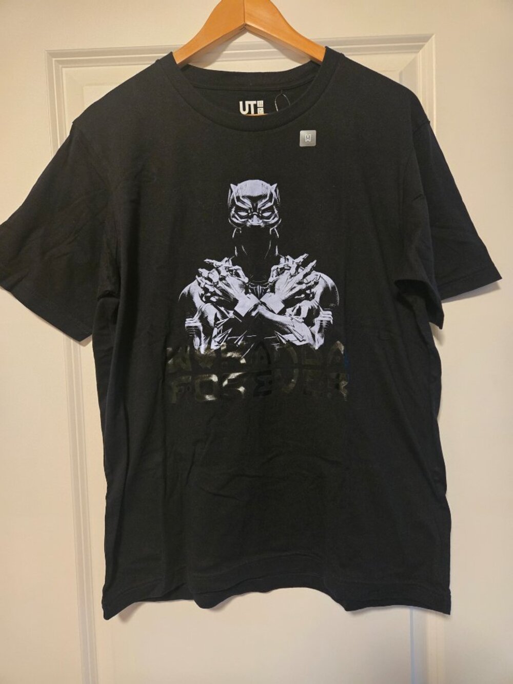 Uniqlo Marvel Comics MCU Black Panther Wakanda Forever Tee